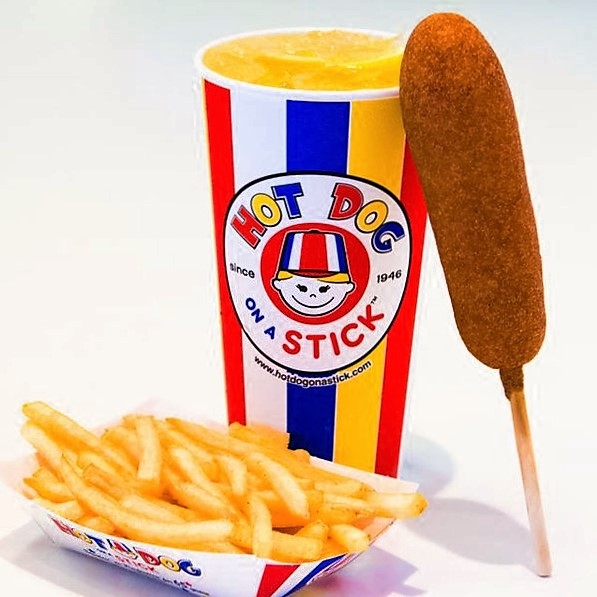 Hot Dog on a Stick Easin' Along