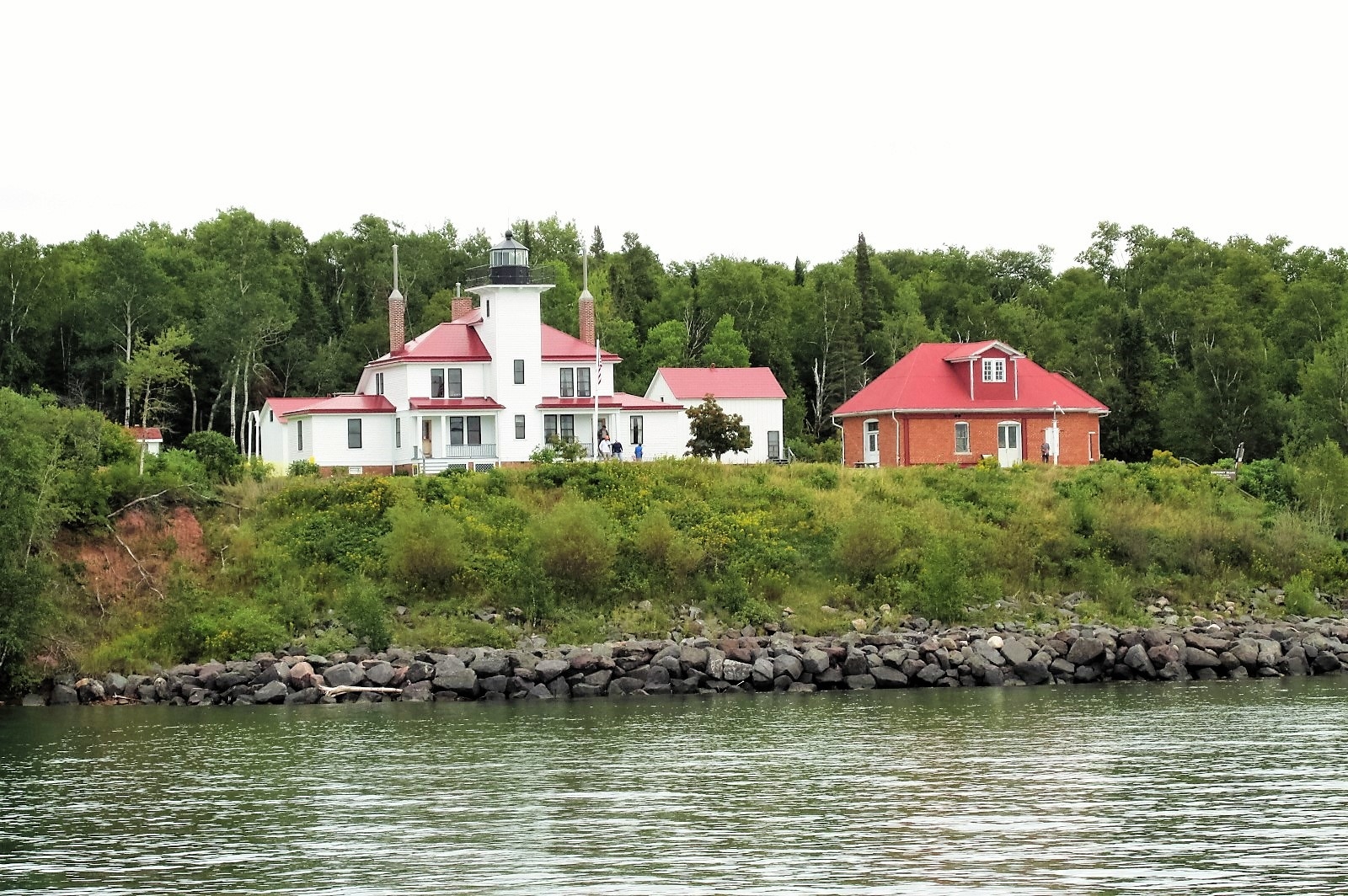 raspberryisland Easing Along