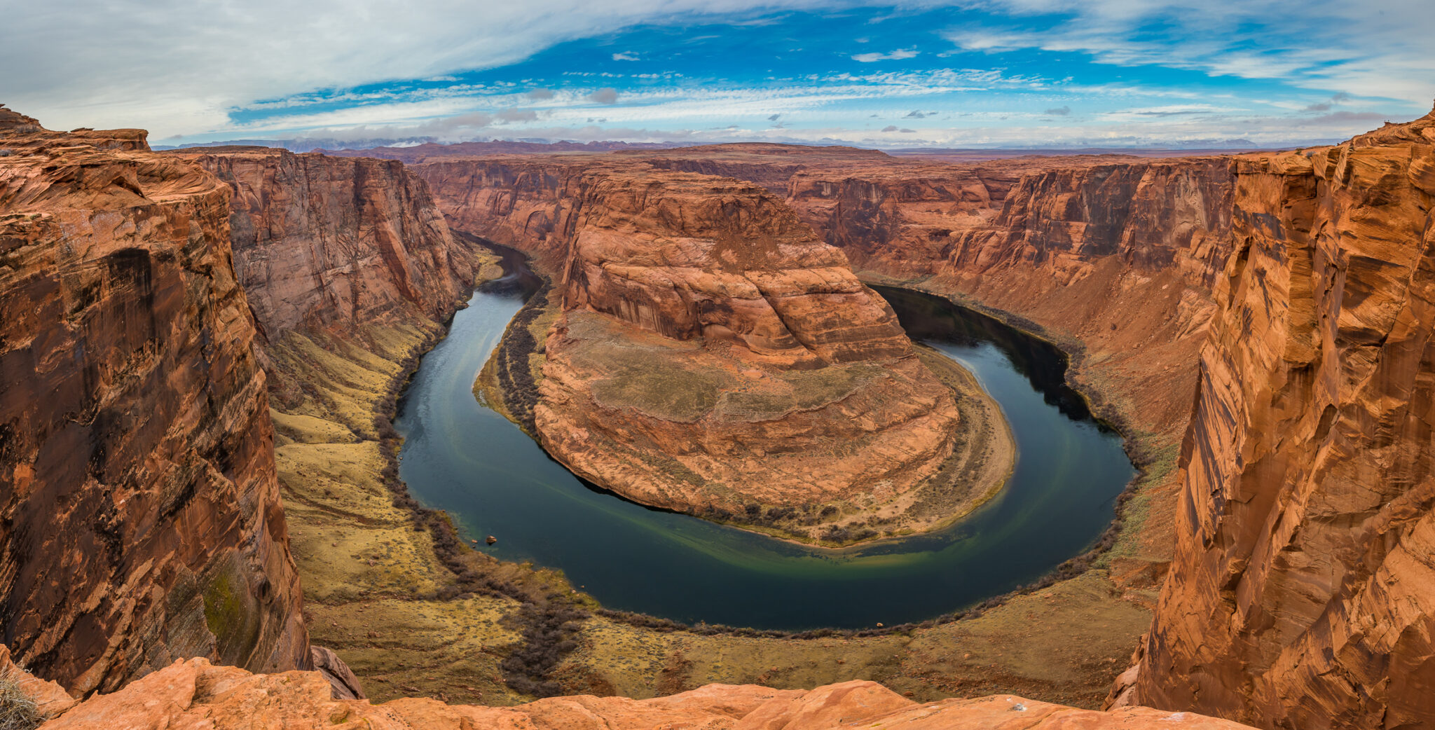 Horseshoe Bend Overlook, AZ Easing Along